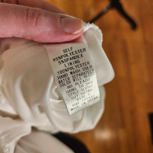 SHE + SKY White Sleeveless Romper with Bows, Size Small - Picture 11 of 11